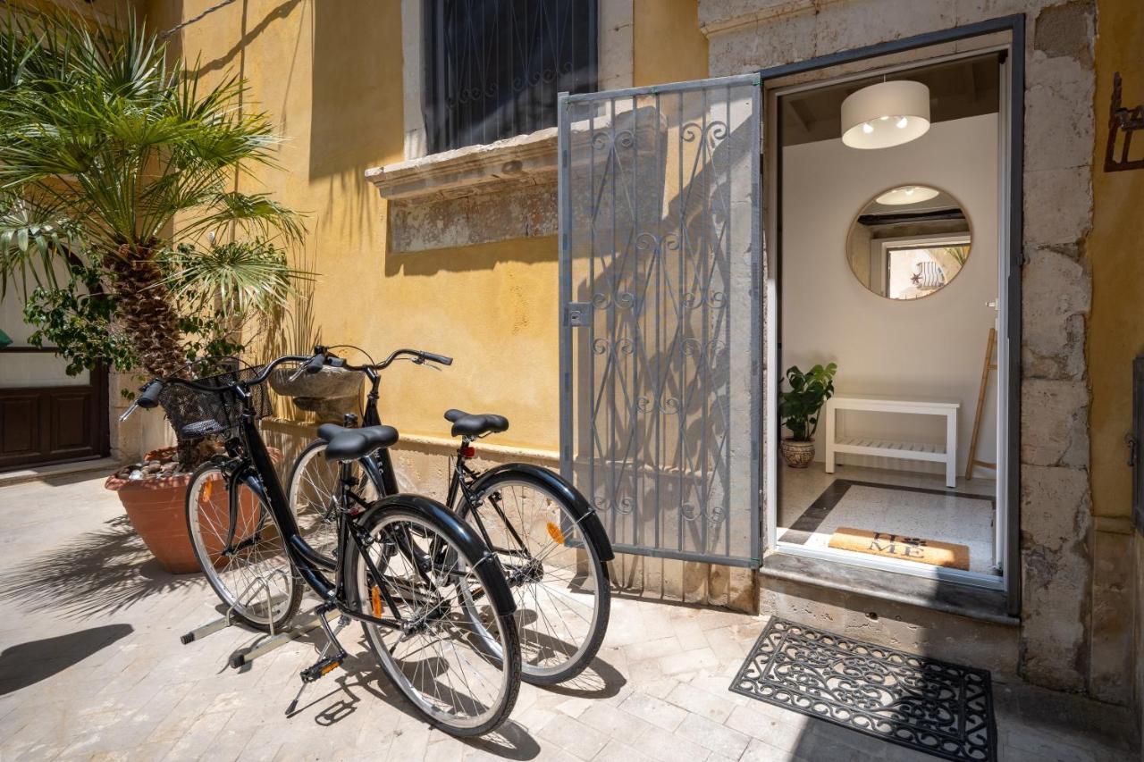 シラクーサCortile Santa Teresaアパートメント エクステリア 写真